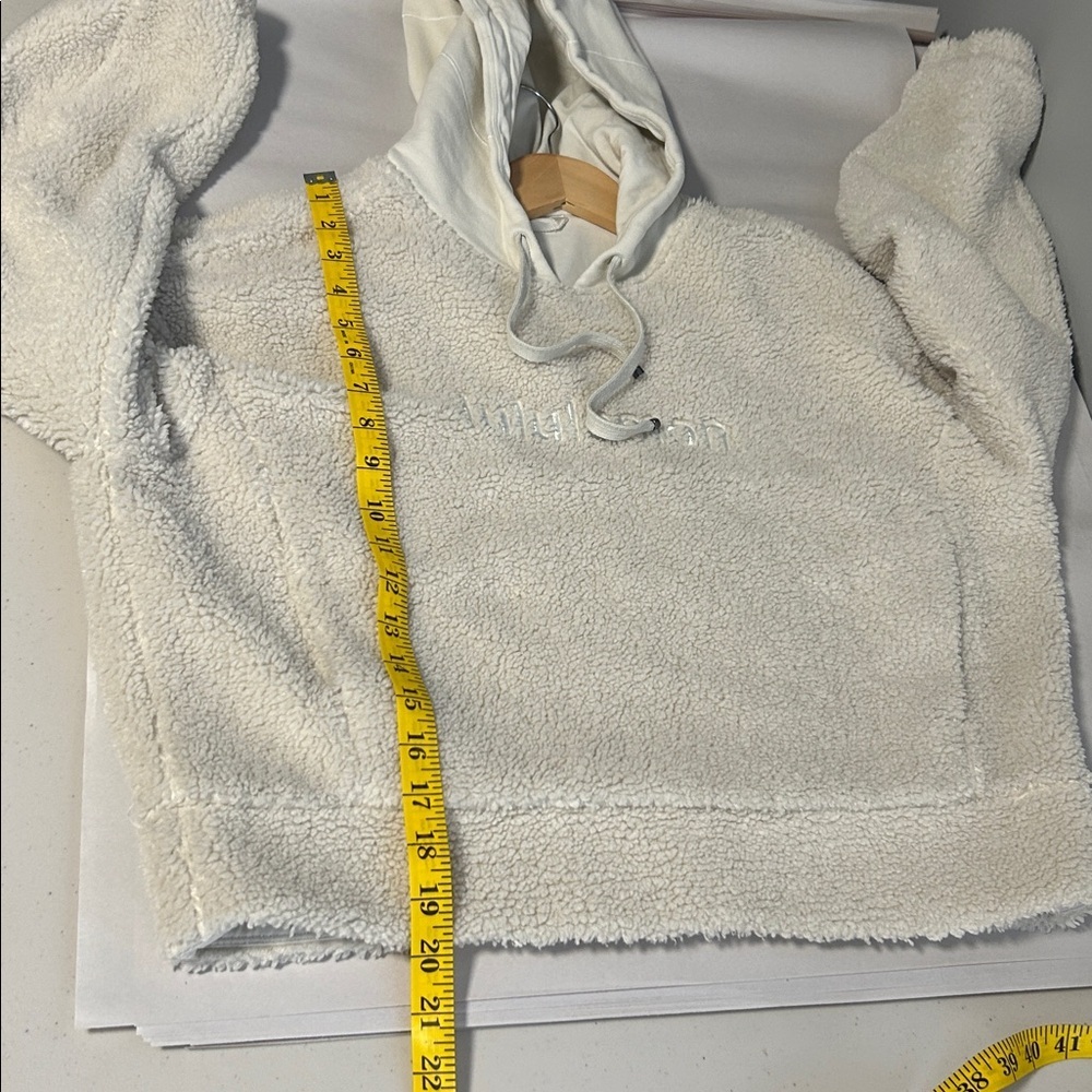 Lululemon Textured Fleece Embroidered Logo Minimalist Hoodie - Picture 8 of 12